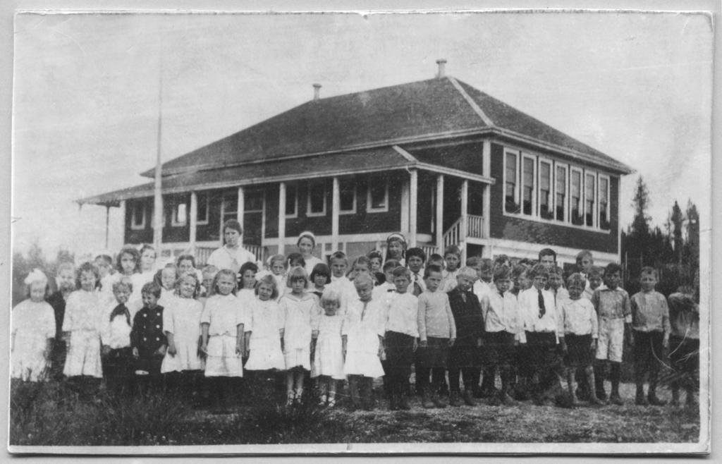 Hammond Elementary School Maple Ridge Museum