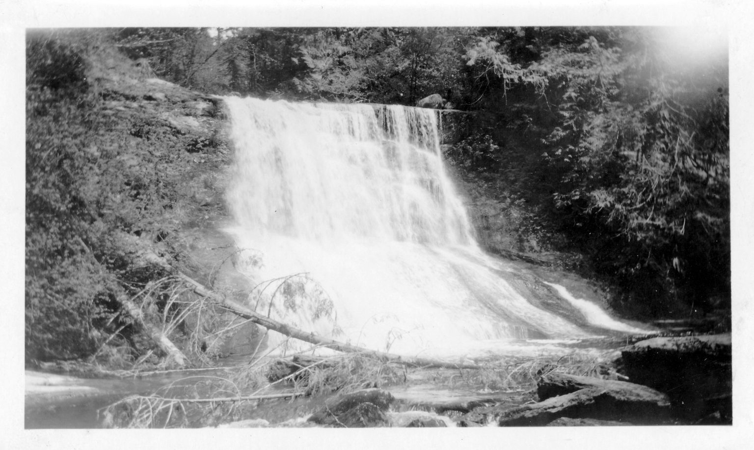 Cliff Falls Park – Maple Ridge Museum